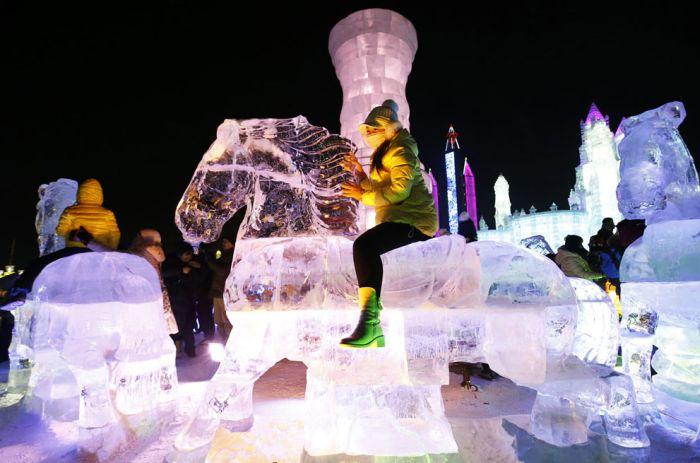 As esculturas surpreendentes do 2015 Harbin Ice E Festival de Neve (15)