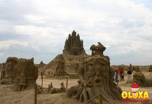 awesome-sand-sculptures-14