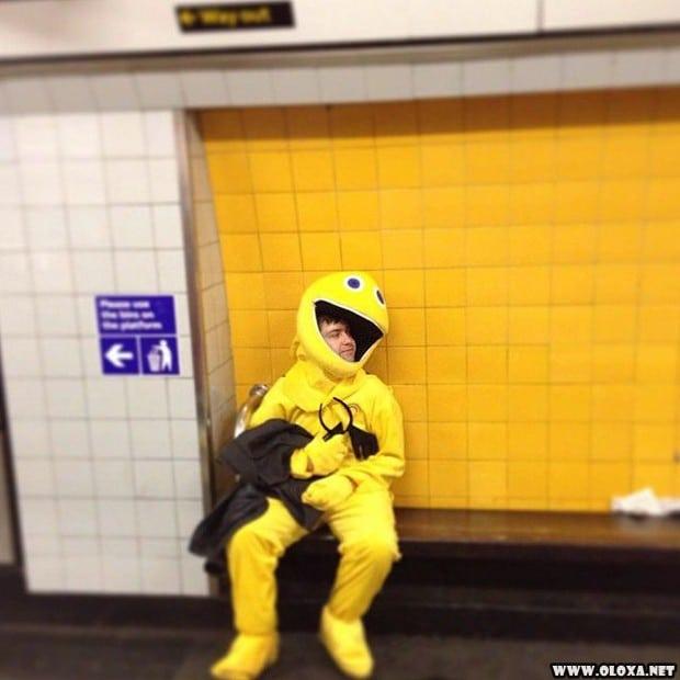 pessoas esquisitas no metrô (5)